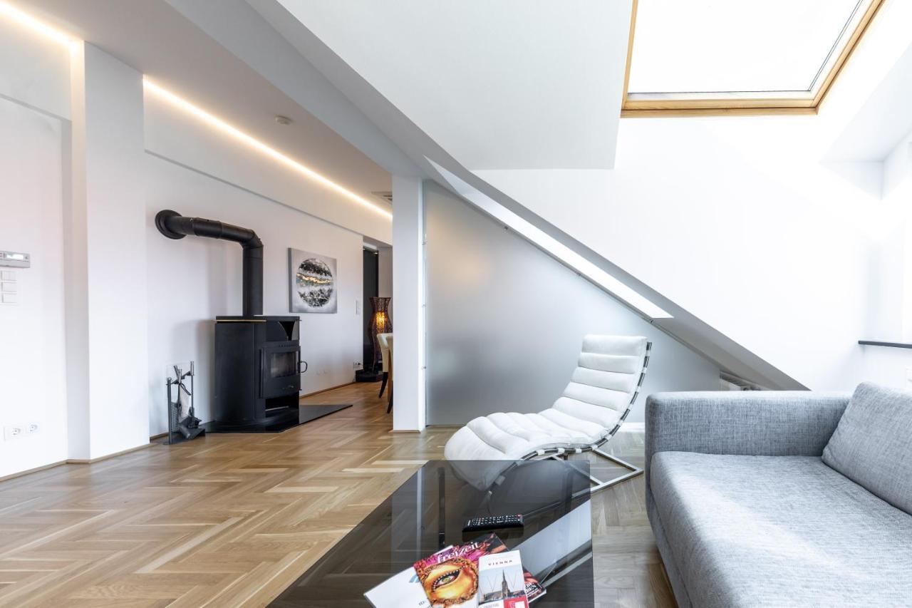 Easy Penthouse Apartment *
